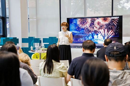 西安欧亚学院文化传媒学院“传媒有意思”看教育如何拆掉高墙玩转边界！(图13)