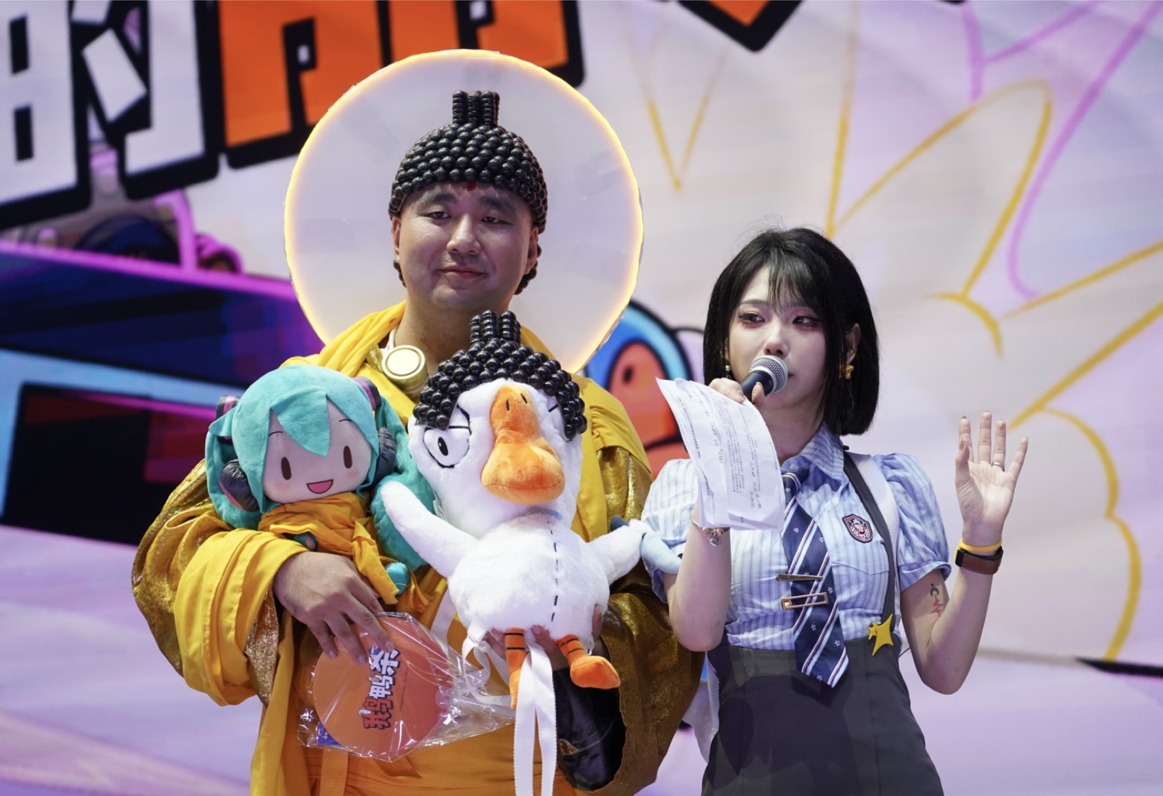 鹅鸭杀电竞主播擂台赛上演 金山世游展台持续引爆热度(图2)