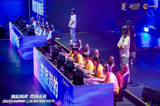 周杰伦旗下的J Team与EDG战队都来了！共赴一场青年电竞之约