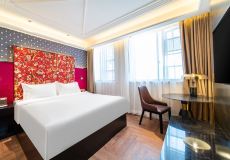 行业周报:上半年全球国际游客到访量同比增长5%;尼泊尔旅游将全面开放……