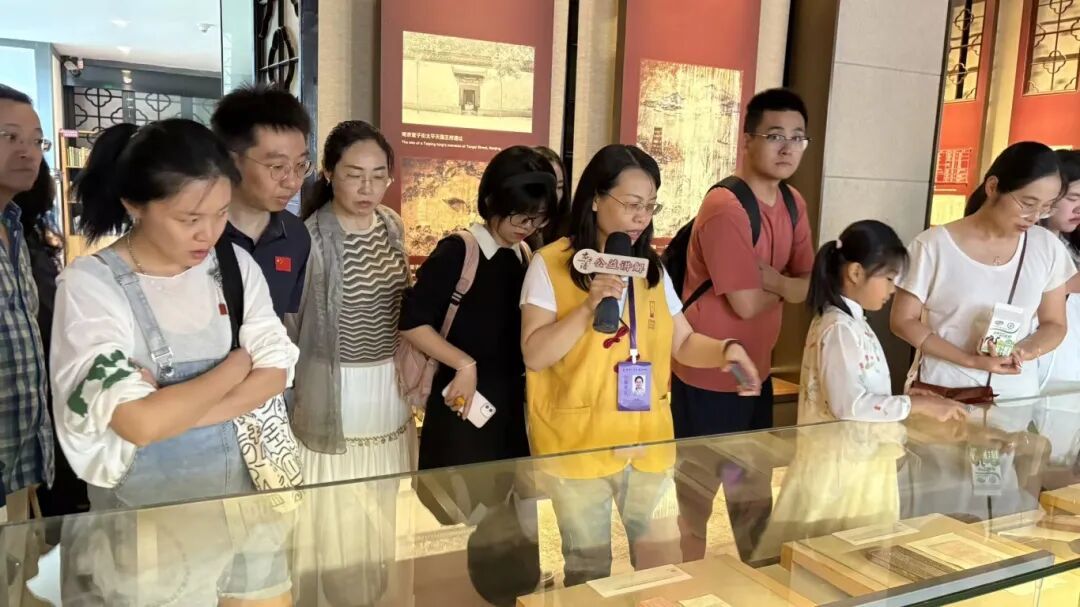 旅游总收入2794亿元！国庆中秋长假南京接待游客20097万人次(图13)