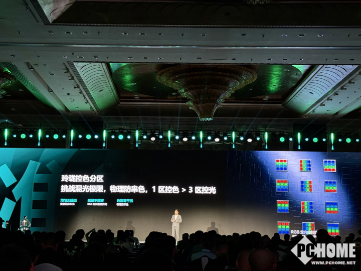 12亿种极限色彩 海信UX2026款重新定义超旗舰画质！(图2)