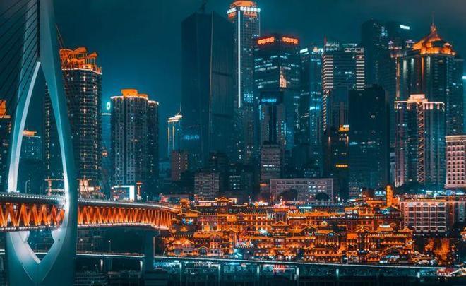 重庆洪崖洞跟团旅游5天4晚多少钱这篇省钱攻略一定要看(图2)